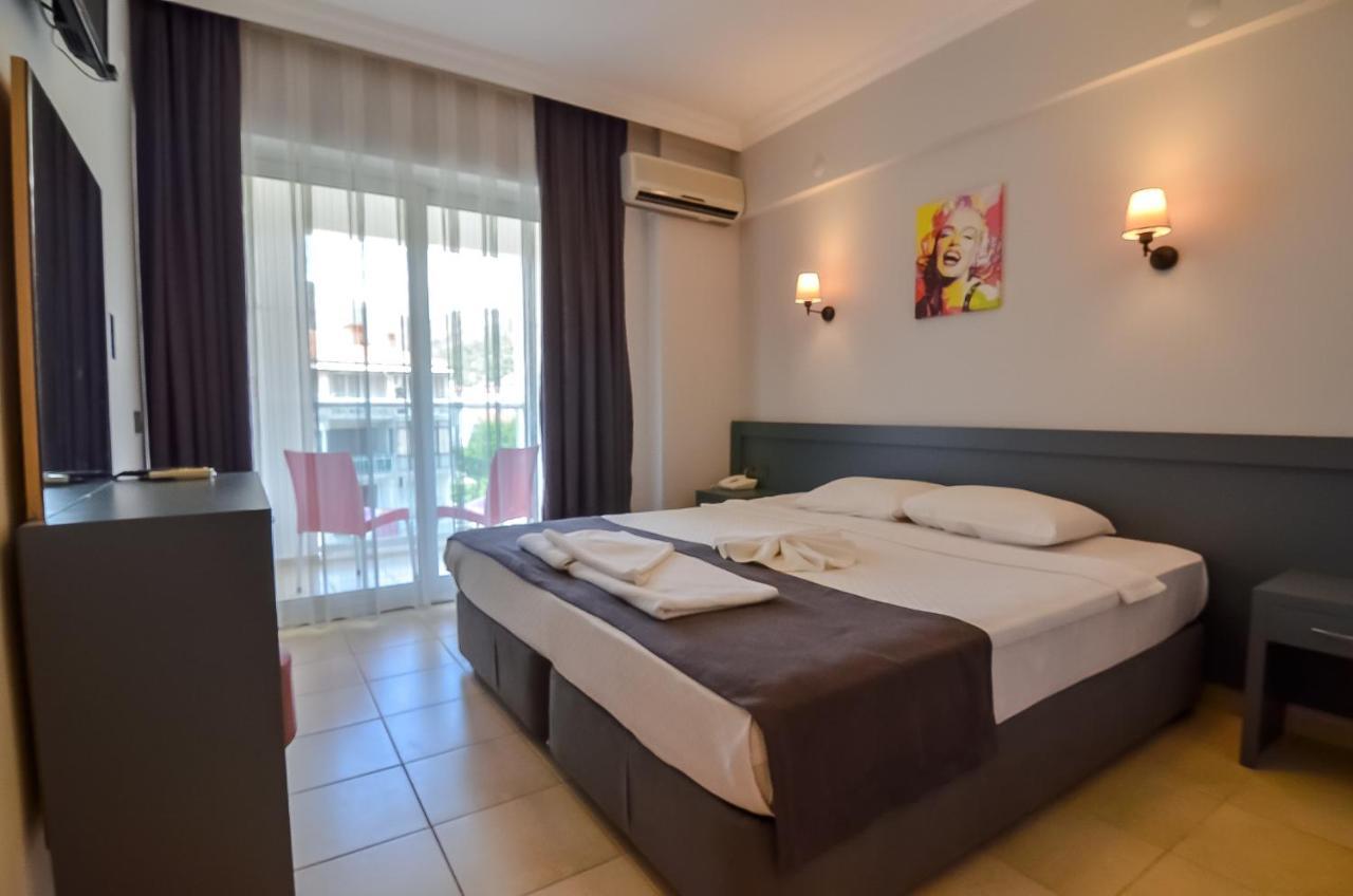 Berry Bella Hotel Мармарис Екстериор снимка